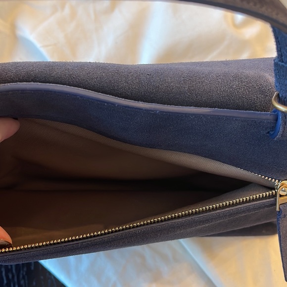 Aritzia Babaton dark Periwinkle purse with removable strap - Picture 9 of 11